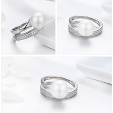 Load image into Gallery viewer, Shell Pearl Ring
