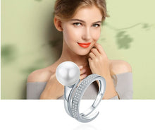 Load image into Gallery viewer, Shell Pearl Ring
